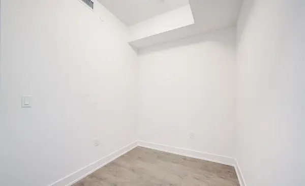 2333 Khalsa Gate #313, Oakville, ON L6M 5R6