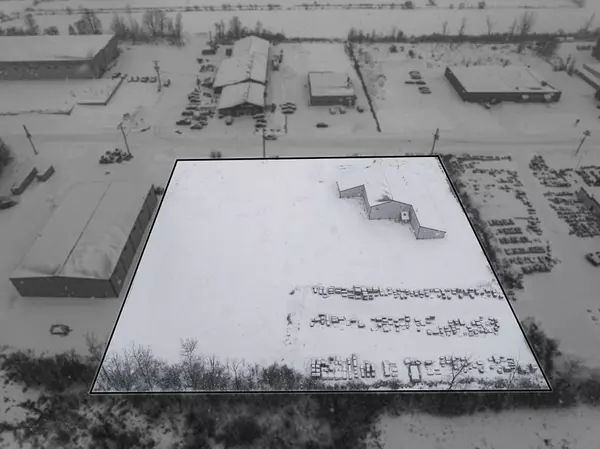 Champlain, ON K0B 1R0,19 Terry Fox DR