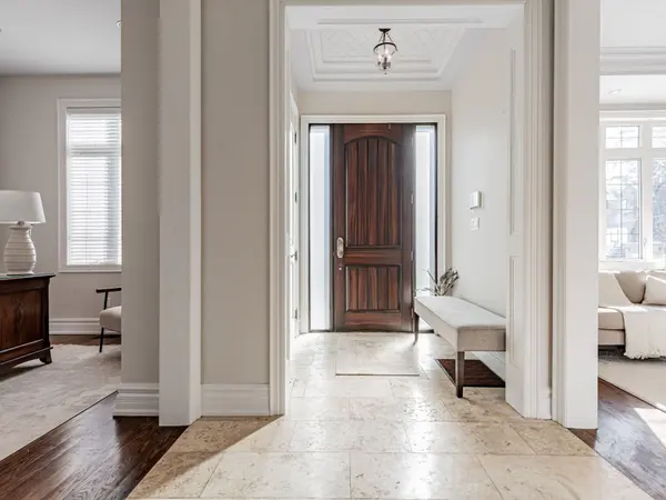 Toronto C04, ON M5M 2B8,472 Deloraine AVE