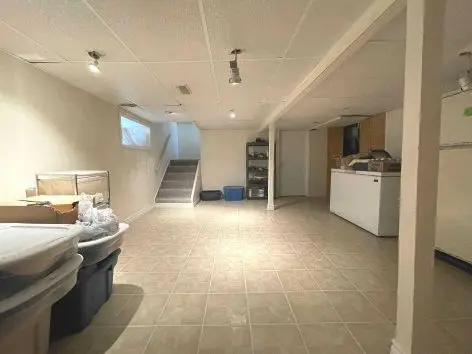 56 Sylvan CRES, Richmond Hill, ON L4E 3A1