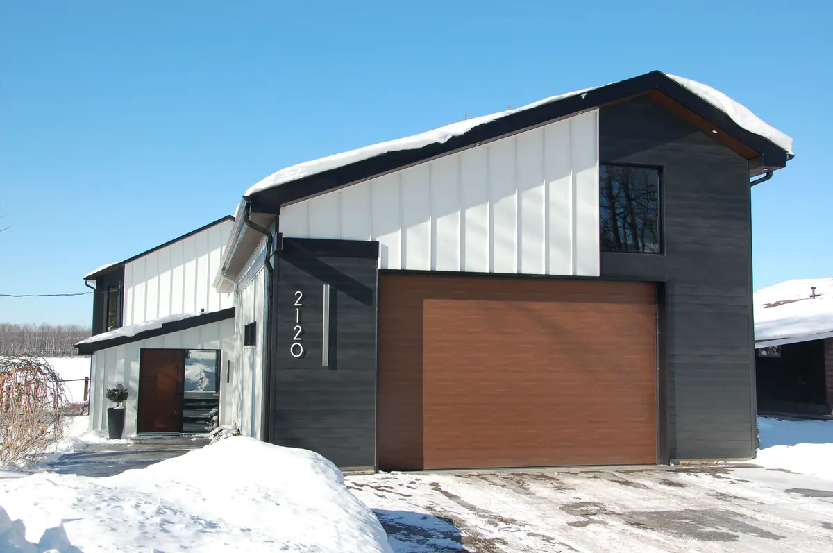 2120 Du Chateau AVE, Clarence-rockland, ON K4K 1J3