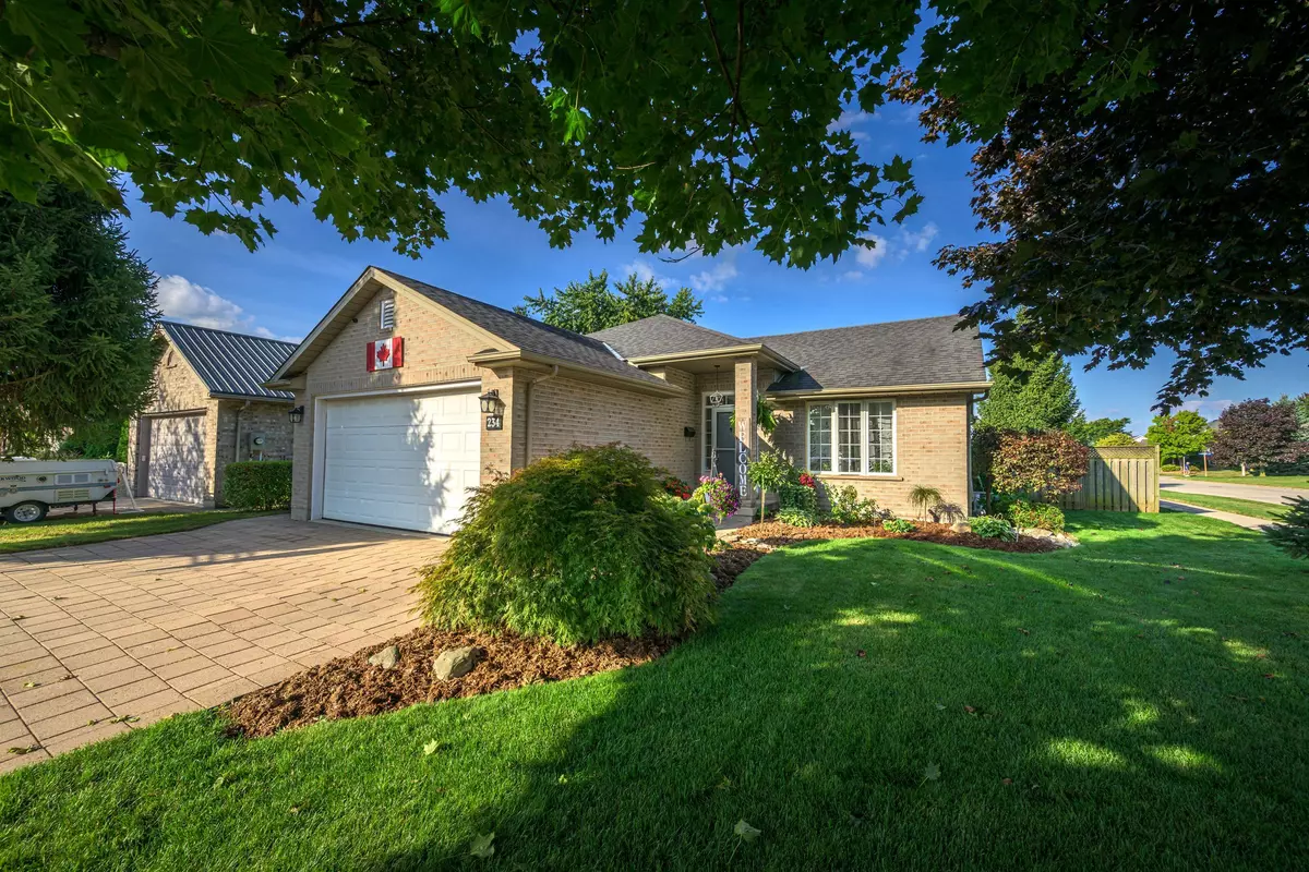 Central Elgin, ON N0L 1B0,234 Kettle Creek DR