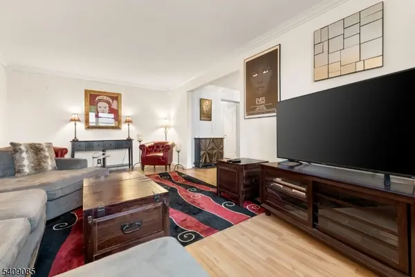 8450 Blvd East #1H, North Bergen Twp., NJ 07047