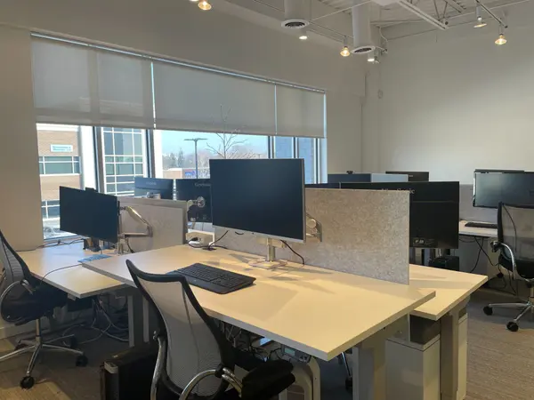 225 SPEERS RD #14-A, Oakville, ON L6K 0J4