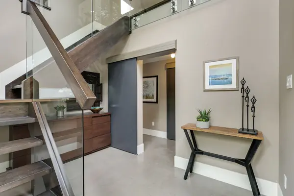 Constance Bay - Dunrobin - Kilmaurs - Woodlawn, ON K0A 1T0,1141 Julia CT