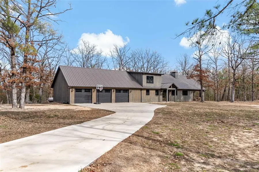 8127 FM 910, Bogata, TX 75417