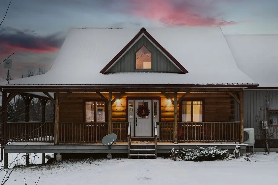 79 Quinlan RD S, Madoc, ON K0K 2K0