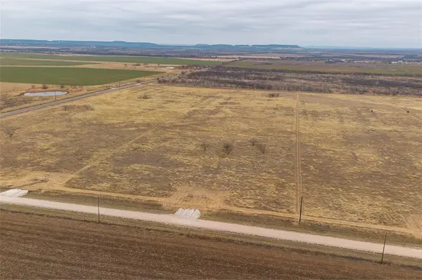 T4 County Road 204, Bradshaw, TX 79567