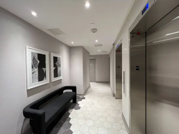 1 Cardiff RD #905, Toronto C10, ON M4P 0G2