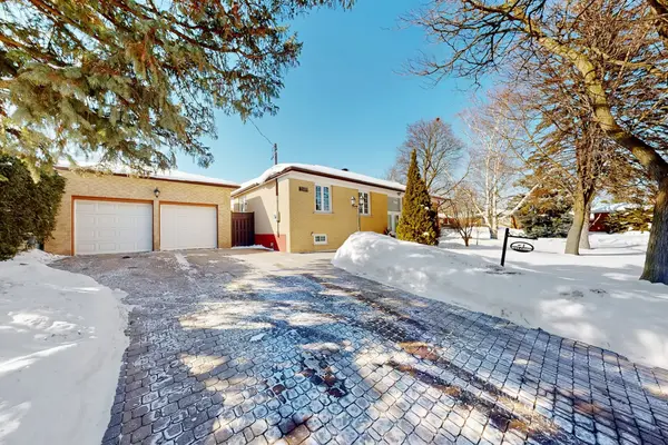 288 Skopit RD, Richmond Hill, ON L4C 2Y8