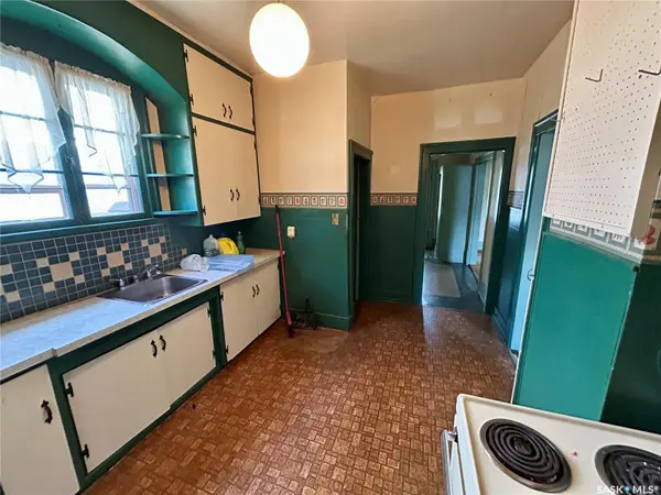 620 McPherson AVENUE, Saskatoon, SK S7N 0X6