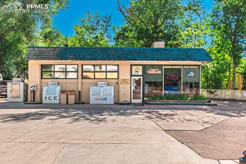 1106 Manitou AVE, Manitou Springs, CO 80829