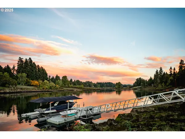 18418 OLD RIVER LNDG, Lake Oswego, OR 97034