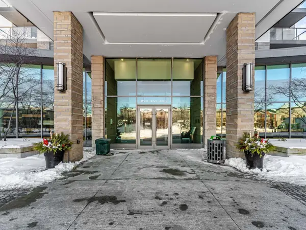 273 South Park RD #115, Markham, ON L3T 0B5