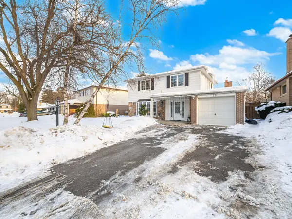 Brampton, ON L6W 1G9,59 Roberts CRES