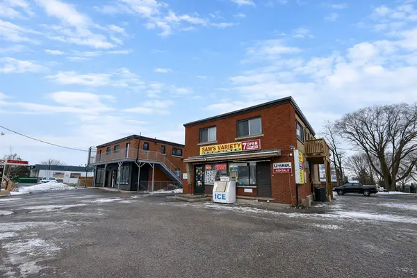 228 Margaret AVE, Kitchener, ON N2H 4J5