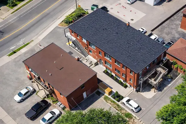 228 Margaret AVE, Kitchener, ON N2H 4J5