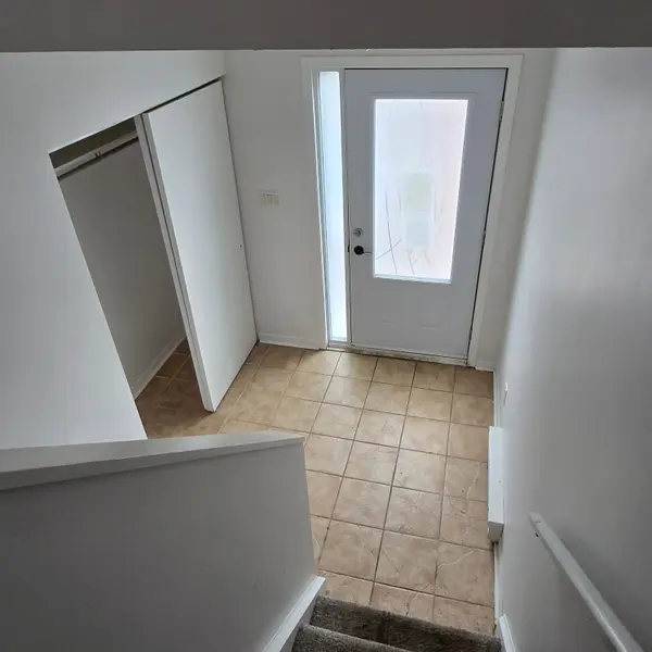 Arnprior, ON K7S 1A7,10 Charles ST #3