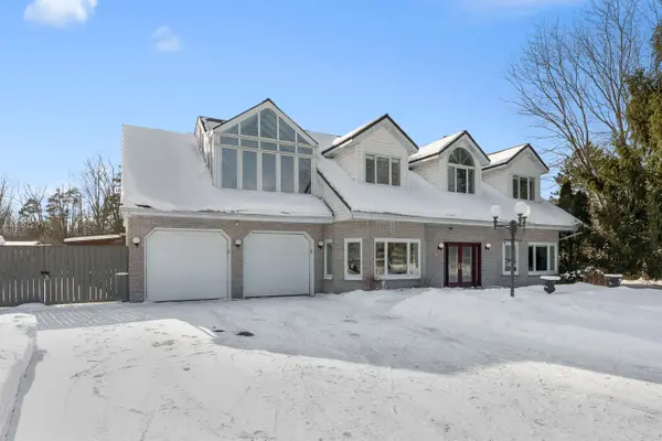 4169 NIAGARA RIVER Pkwy, Fort Erie, ON L2A 5M4