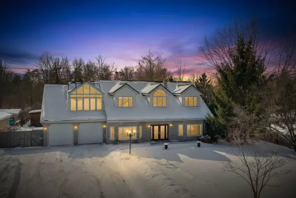 Fort Erie, ON L2A 5M4,4169 NIAGARA RIVER Pkwy