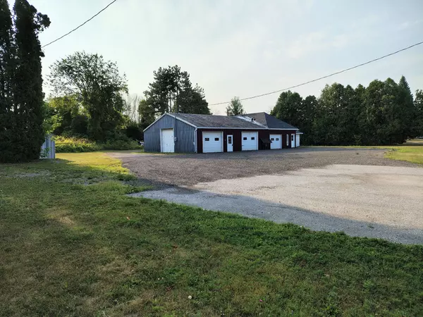 Rideau Lakes, ON K7A 4S5,438 COUNTY 29 RD