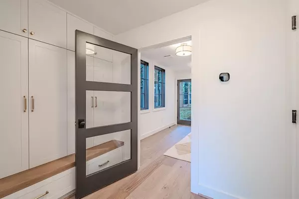 University Park, TX 75205,4128 University Boulevard #5