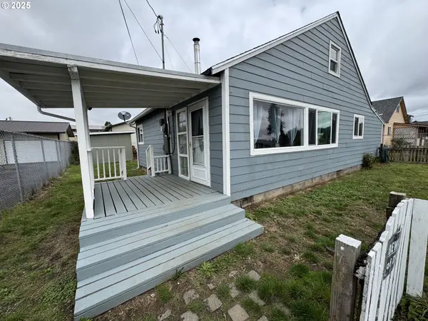 Lakeside, OR 97449,1010 N LAKE RD