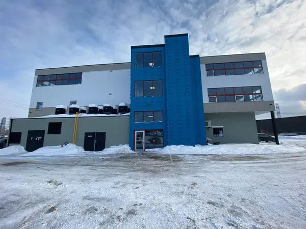 45 Industrial ST #208, Toronto C11, ON M4G 1Z2