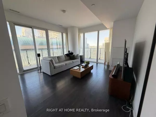 Toronto C08, ON M4Y 1N3,42 Charles ST E #3406