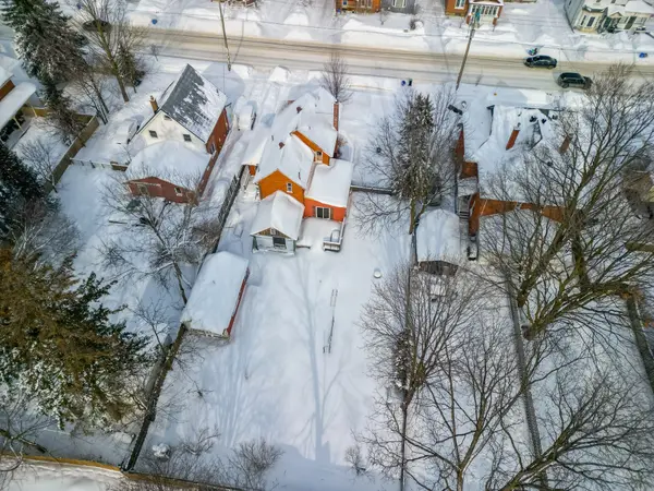 80 Burton AVE, Barrie, ON L4N 2R6