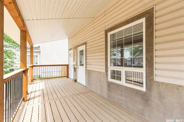 66 Athabasca STREET W, Moose Jaw, SK S6H 2B5