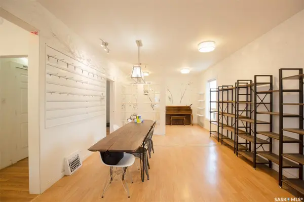 66 Athabasca STREET W, Moose Jaw, SK S6H 2B5