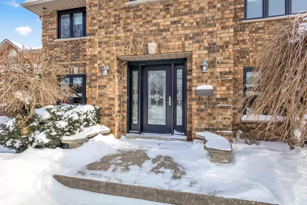 Hamilton, ON L9G 4S8,23 Galley RD