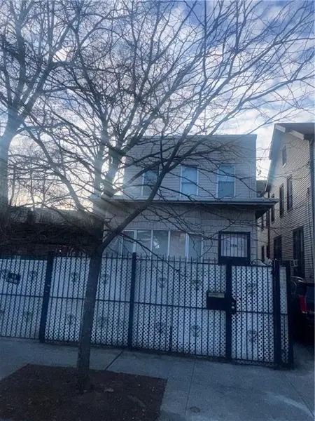 756 Linwood ST, Brooklyn, NY 11208