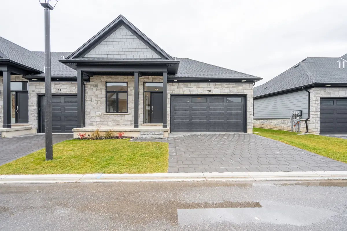 Central Elgin, ON N5L 0B4,62 Compass TRL #4