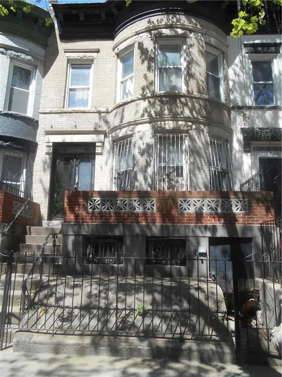 1745 Union ST, Brooklyn, NY 11213