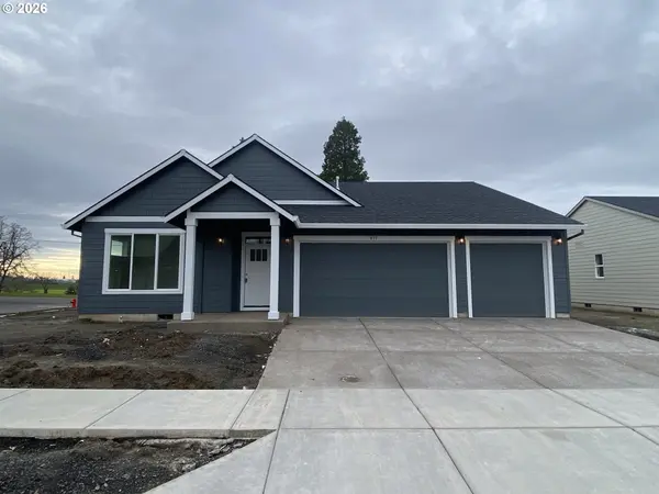 Silverton, OR 97381,677 Parker LOOP