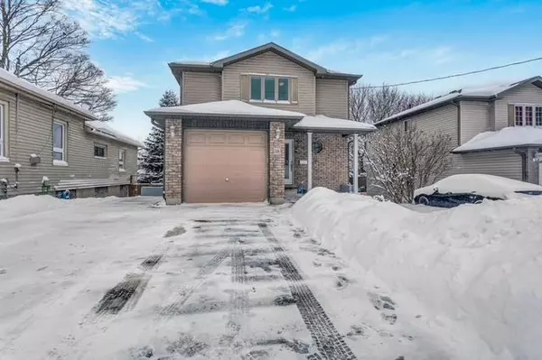 216 Thames ST N, Ingersoll, ON N5C 3E4