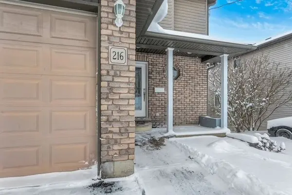 Ingersoll, ON N5C 3E4,216 Thames ST N