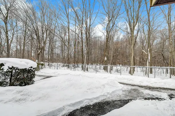 135 Renova Private, Alta Vista And Area, ON K1G 4C7