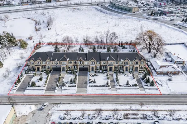 202-196 Upper Mount Albion RD, Hamilton, ON L8J 1V4