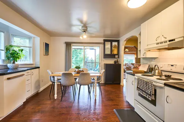 Strong, ON P0A 1Z0,550 Valley View RD