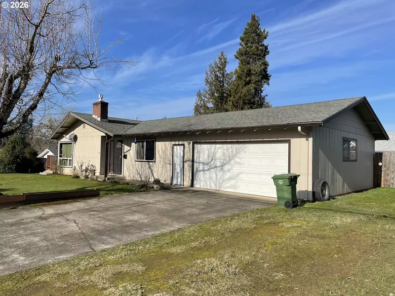 600 LINCOLN AVE, Cottage Grove, OR 97424