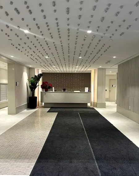 Toronto, ON M5P 0A6,2020 Bathurst ST