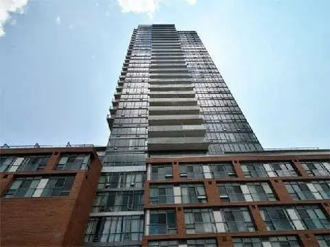 33 Mill ST #1805, Toronto C08, ON M5A 3R3