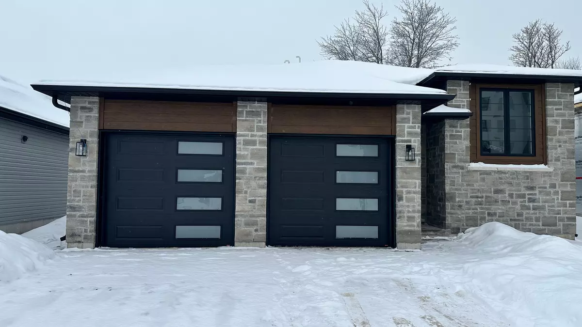 Belleville, ON K8P 0J6,162 Sienna AVE #B