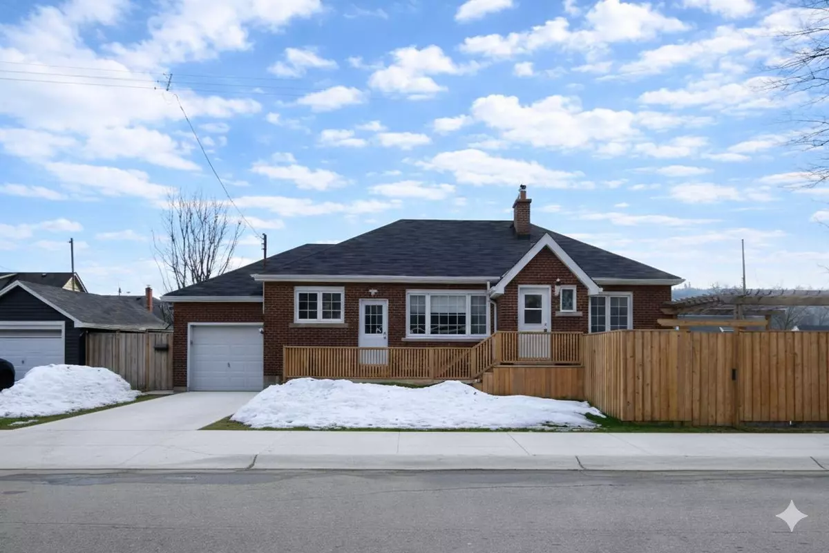 Hamilton, ON L8K 1P6,1338 Monterey AVE #Upper