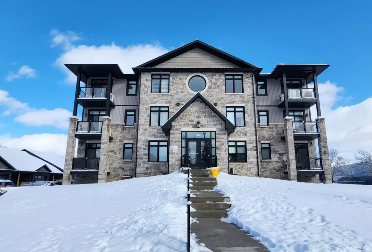 Brockville, ON K6V 0C7,1109 Millwood AVE #102