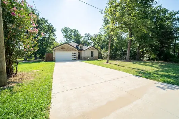 202 Morning Dove Drive,  Trinidad,  TX 75163