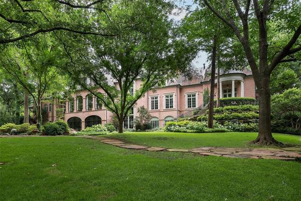 9769 Audubon Place, Dallas, TX 75220